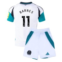 Maglia Calcio Newcastle United Harvey Barnes #11 Terza Divisa Bambino 2024-25 Manica Corta (+ pantaloncini)